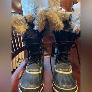 Sorel Joan of Arctic boots